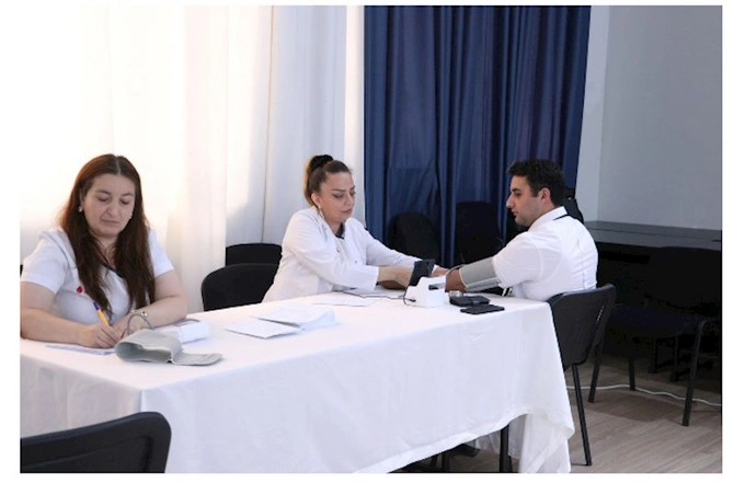 ETSN-də növbəti dəfə könüllü qanvermə aksiyası keçirilib — FOTOLAR ETSN-də növbəti dəfə könüllü qanvermə aksiyası keçirilib — FOTOLAR