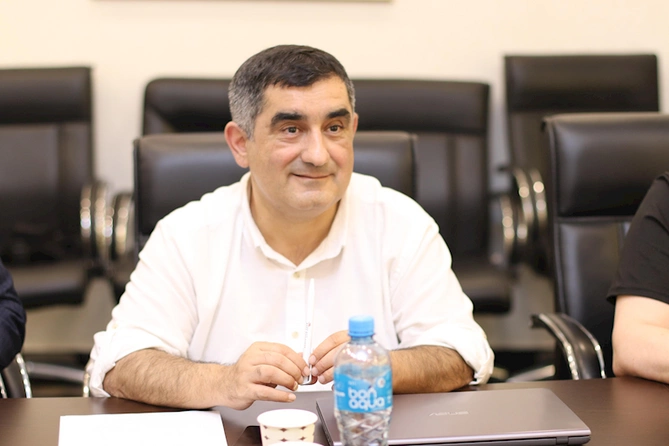 AMQF İdarə Heyətinin üzvləri PA nümayəndəsi ilə görüşüb — FOTOLAR