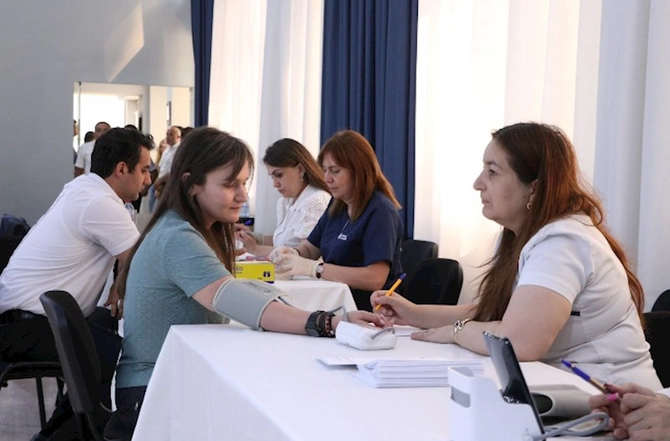 ETSN-də növbəti dəfə könüllü qanvermə aksiyası keçirilib — FOTOLAR ETSN-də növbəti dəfə könüllü qanvermə aksiyası keçirilib — FOTOLAR