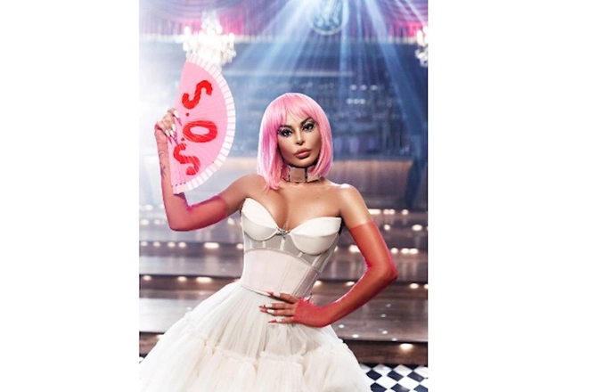 Xalq artisti Vogue Kraliçası oldu — VİDEO/FOTO