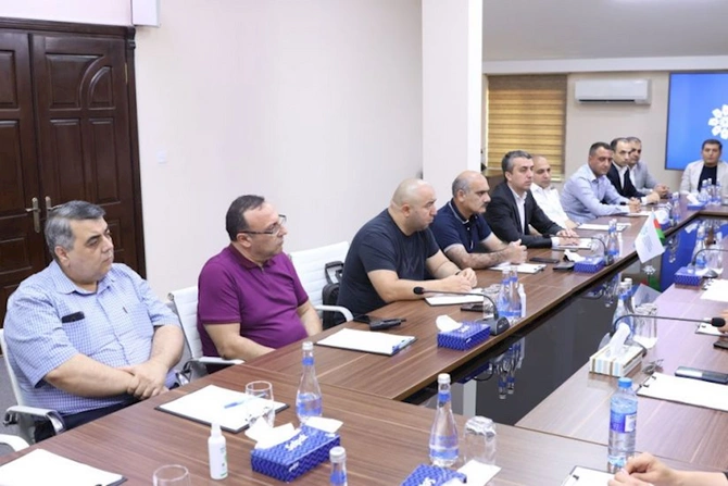 Medianın İnkişafı Agentliyində maliyyə yardımı göstərilən onlayn media subyektlərinin rəhbərləri ilə görüş təşkil olundu — FOTOLAR Medianın İnkişafı Agentliyində maliyyə yardımı göstərilən onlayn media subyektlərinin rəhbərləri ilə görüş təşkil olundu — FOTOLAR