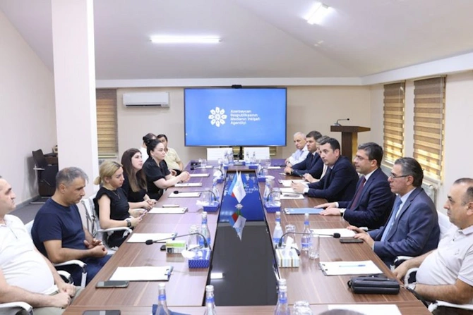 Medianın İnkişafı Agentliyində maliyyə yardımı göstərilən onlayn media subyektlərinin rəhbərləri ilə görüş təşkil olundu — FOTOLAR Medianın İnkişafı Agentliyində maliyyə yardımı göstərilən onlayn media subyektlərinin rəhbərləri ilə görüş təşkil olundu — FOTOLAR