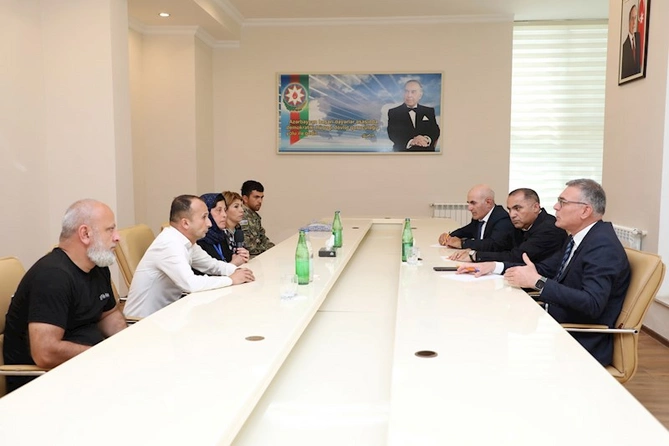 Azəriqaz İB-nin rəhbəri Masallı və Yardımlı rayonlarının vətəndaşlarını dinlədi — FOTOLAR Azəriqaz İB-nin rəhbəri Masallı və Yardımlı rayonlarının vətəndaşlarını dinlədi — FOTOLAR