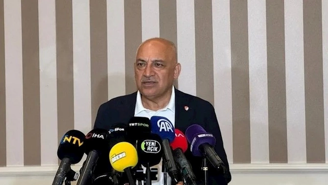 Merih Demirala verilən qalmaqallı cəzanın pərdə arxası üzə çıxdı — Hər şey planlı imiş Merih Demirala verilən qalmaqallı cəzanın pərdə arxası üzə çıxdı — Hər şey planlı imiş
