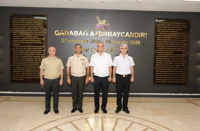 Hərbi Prokurorluqla Hərbi İnstitutun birgə keçirdiyi tədbirdə ekoloji qanun pozuntularından danışılıb