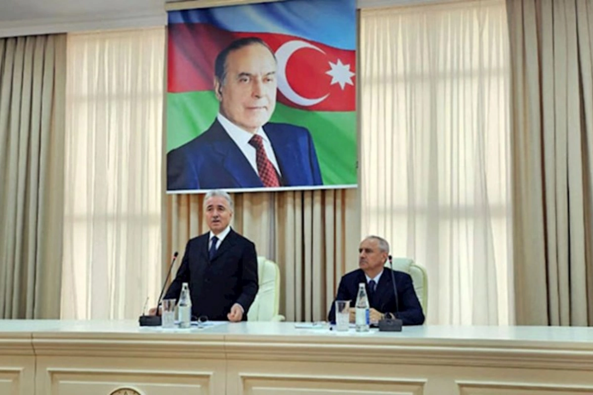 Qusarın yeni icra başçısı kollektivə təqdim olundu