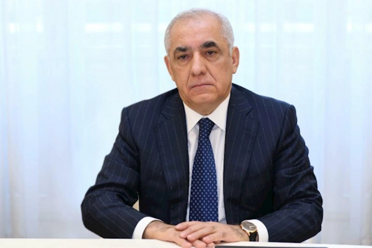 Əli Əsədov monteneqrolu həmkarına başsağlığı verib