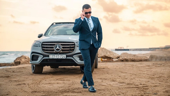 “Mercedes-Benz GLS” avtomobilinin FOTOSESSİYASI