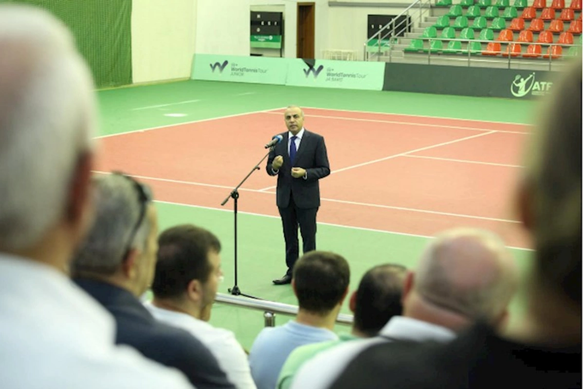 Azay Quliyevin seçicilərlə görüşüləri davam edir —“ Heç vaxt deputatımızı axtarmadıq, həmişə o bizi aradı”