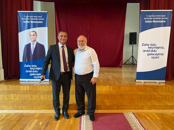 12 saylı Xəzər birinci seçki dairəsindən namizəd Soltan Məmmədov seçkilərinə dair hesabat yaydı — FOTOLAR 12 saylı Xəzər birinci seçki dairəsindən namizəd Soltan Məmmədov seçkilərinə dair hesabat yaydı — FOTOLAR