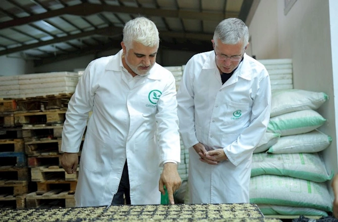 Birləşmiş Krallığın Azərbaycandakı səfiri Tahir Gözelin GreenTech müəssisəsini ziyarət edib — FOTOLAR