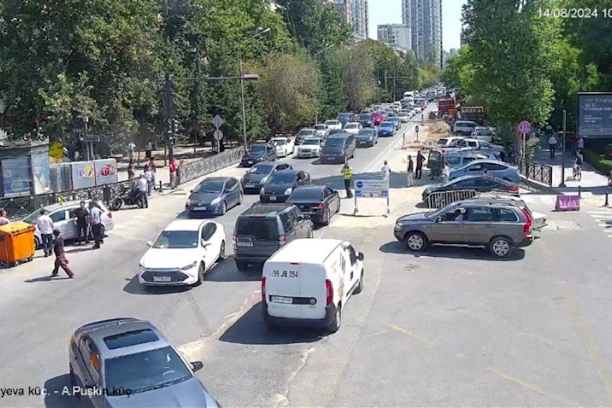 Sabah bu yollarda... — XƏBƏRDARLIQ