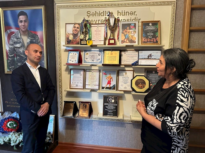 Qaya Məmmədov şəhid ailələrini ziyarət etdi — FOTOLAR