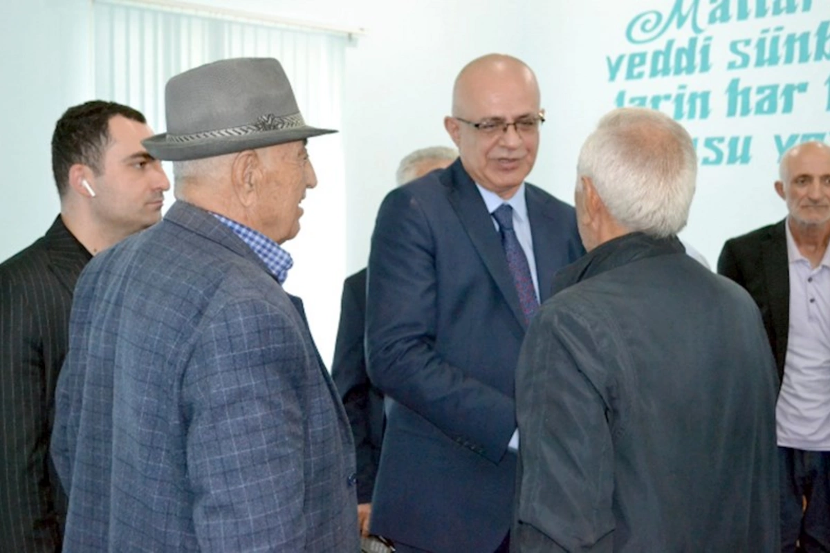 Elçin Mirzəbəyli Ərəbmehdibəy kəndində seçicilərlə görüşüb — FOTOLAR