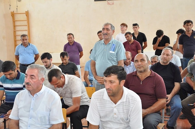 Göydəniz Qəhrəmanov Yasamal rayonunda seçicilərlə görüşdü — FOTOLAR