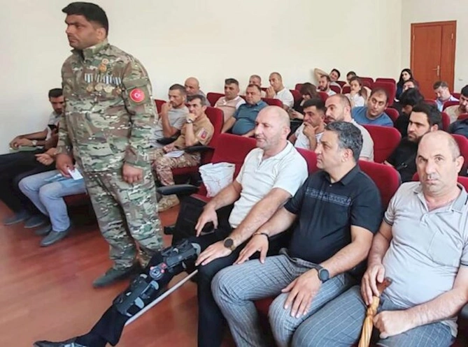 “Şəhid ailələri və müharibə veteranları ilə iş” adlı layihə davam edir — FOTOLAR “Şəhid ailələri və müharibə veteranları ilə iş” adlı layihə davam edir — FOTOLAR