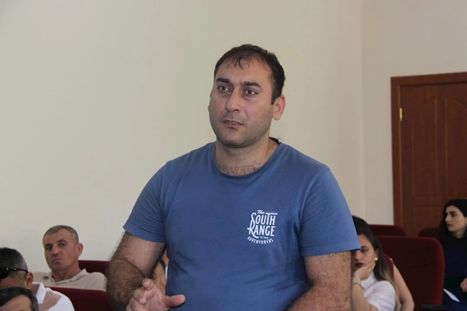 “Şəhid ailələri və müharibə veteranları ilə iş” adlı layihə davam edir — FOTOLAR “Şəhid ailələri və müharibə veteranları ilə iş” adlı layihə davam edir — FOTOLAR
