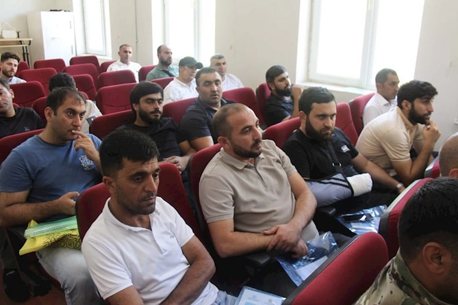 “Şəhid ailələri və müharibə veteranları ilə iş” adlı layihə davam edir — FOTOLAR “Şəhid ailələri və müharibə veteranları ilə iş” adlı layihə davam edir — FOTOLAR