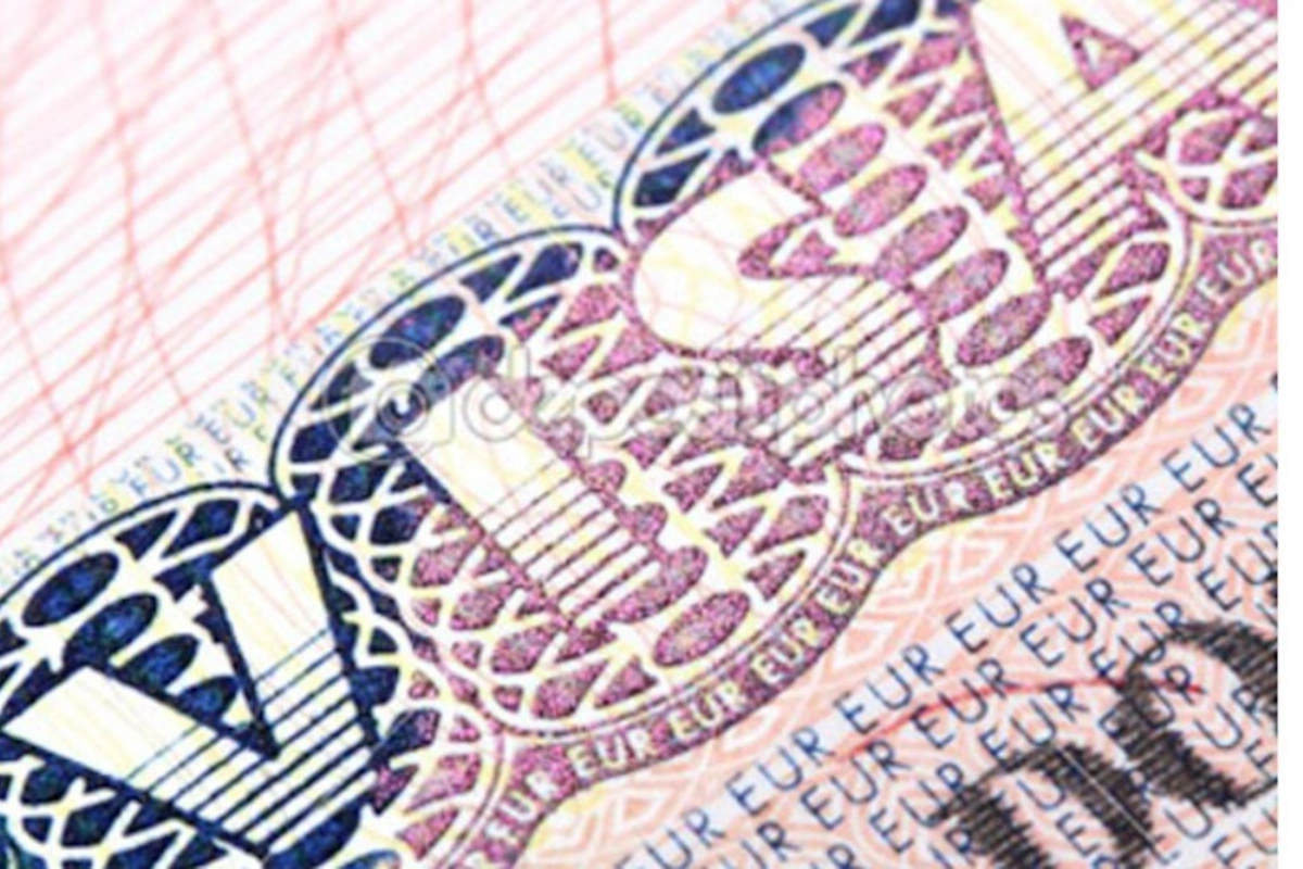 Bu ölkə Azərbaycanla diplomatik pasport sahibləri üçün vizanı ləğv etmək istəyir