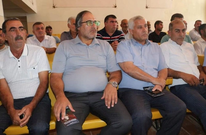 Günay Ağamalı Aşağı Surra kəndində seçicilərlə görüşdü — VİDEO/FOTO Günay Ağamalı Aşağı Surra kəndində seçicilərlə görüşdü — VİDEO/FOTO