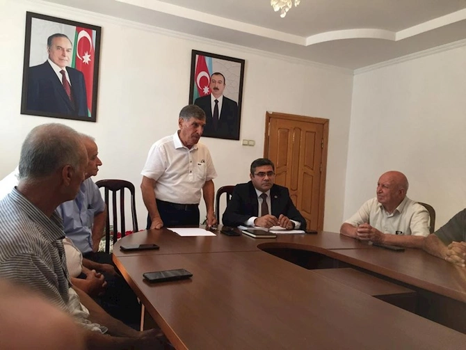 QAİ-nin Gorus rayon təşkilatının Mingəçevirdə Şahverdilər icması ilə birgə növbəti iclası baş tutdu — FOTOLAR QAİ-nin Gorus rayon təşkilatının Mingəçevirdə Şahverdilər icması ilə birgə növbəti iclası baş tutdu — FOTOLAR