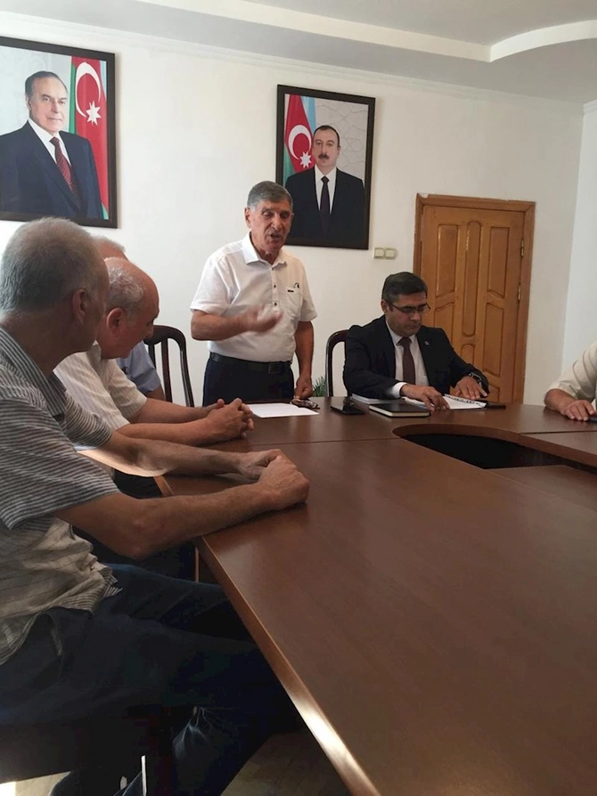 QAİ-nin Gorus rayon təşkilatının Mingəçevirdə Şahverdilər icması ilə birgə növbəti iclası baş tutdu — FOTOLAR QAİ-nin Gorus rayon təşkilatının Mingəçevirdə Şahverdilər icması ilə birgə növbəti iclası baş tutdu — FOTOLAR