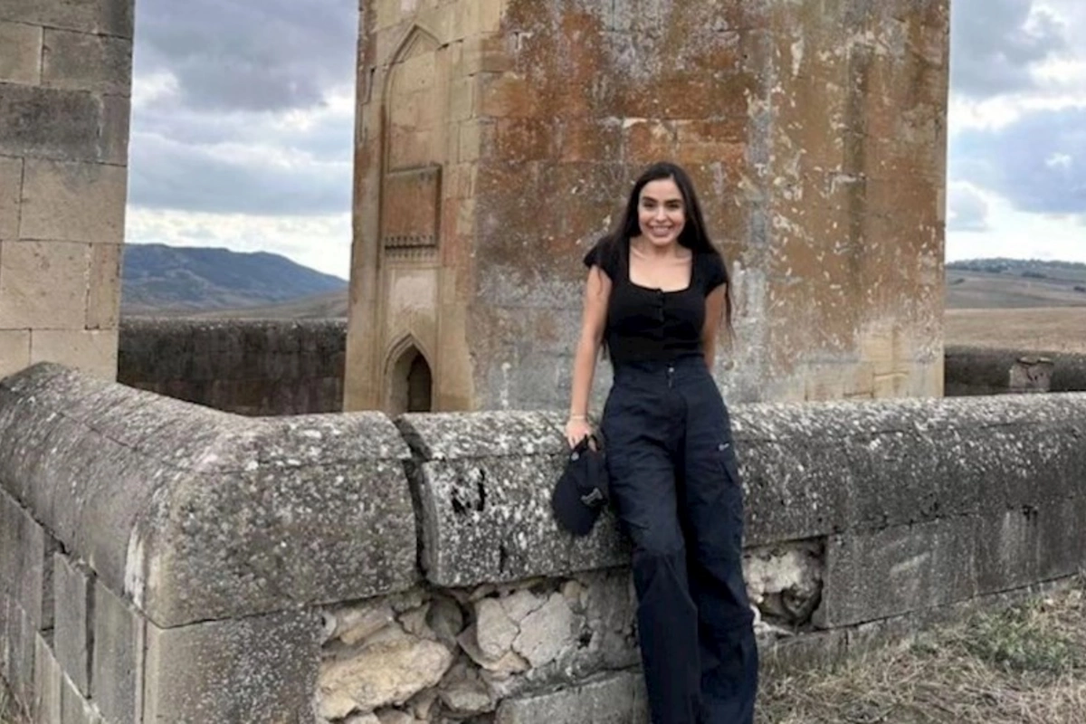 Leyla Əliyeva Qobustan və Şamaxıda bir sıra türbələrə baş çəkdi — FOTOLAR