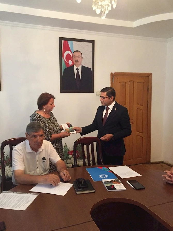 QAİ-nin Gorus rayon təşkilatının Mingəçevirdə Şahverdilər icması ilə birgə növbəti iclası baş tutdu — FOTOLAR QAİ-nin Gorus rayon təşkilatının Mingəçevirdə Şahverdilər icması ilə birgə növbəti iclası baş tutdu — FOTOLAR