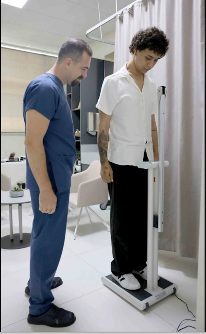 74 kq arıqlayan gənci tanıyan olmadı: Polis bölməsinə aparıldı — FOTOLAR 74 kq arıqlayan gənci tanıyan olmadı: Polis bölməsinə aparıldı — FOTOLAR