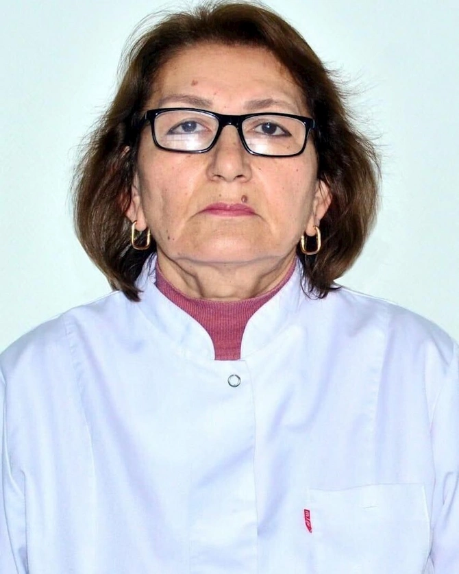 Həbs edilmiş qalmaqallı ginekoloq vəfat etdi — FOTO Həbs edilmiş qalmaqallı ginekoloq vəfat etdi — FOTO