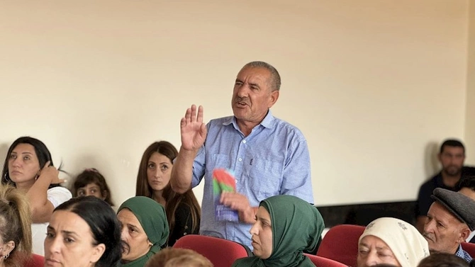 Zaur Şükürov: Deputat seçilsəm, seçicilərimi qalib Azərbaycanımızın Milli Məclisində layiqincə təmsil edəcəm (FOTOLAR)