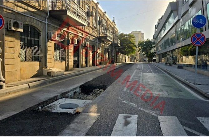 Mirzəağa Əliyev küçəsindəki “ÖLÜM ÇUXURU” — Niyə heç bir təhlükəsizlik tədbiri görülmür? (FOTOFAKT)