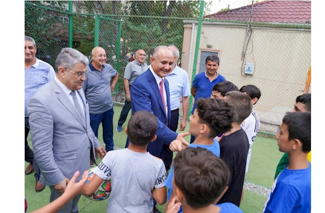 Kəmaləddin Qafarovun seçicilərlə məhəlli görüşləri keçirilib — FOTOLAR Kəmaləddin Qafarovun seçicilərlə məhəlli görüşləri keçirilib — FOTOLAR