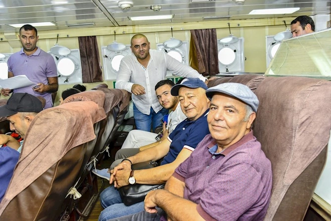 Dövlət qurumları və QHT nümayəndələri palçıq vulkanlarına gəmi ilə infotur təşkil olunub — FOTOLAR