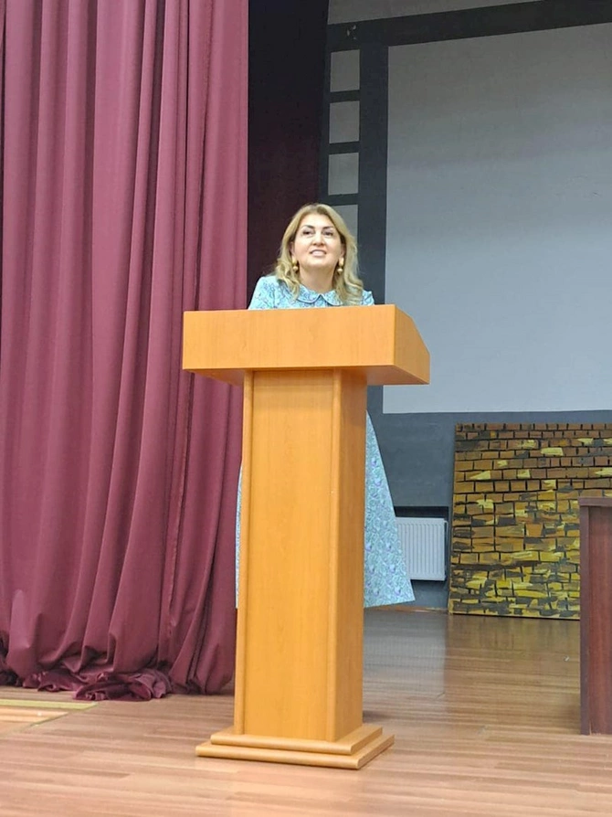 Günay Əfəndiyeva Şüvəlanda seçiciləri ilə görüşdü — ATƏT nümayəndələri iştirak etdi (FOTOLAR) Günay Əfəndiyeva Şüvəlanda seçiciləri ilə görüşdü — ATƏT nümayəndələri iştirak etdi (FOTOLAR)