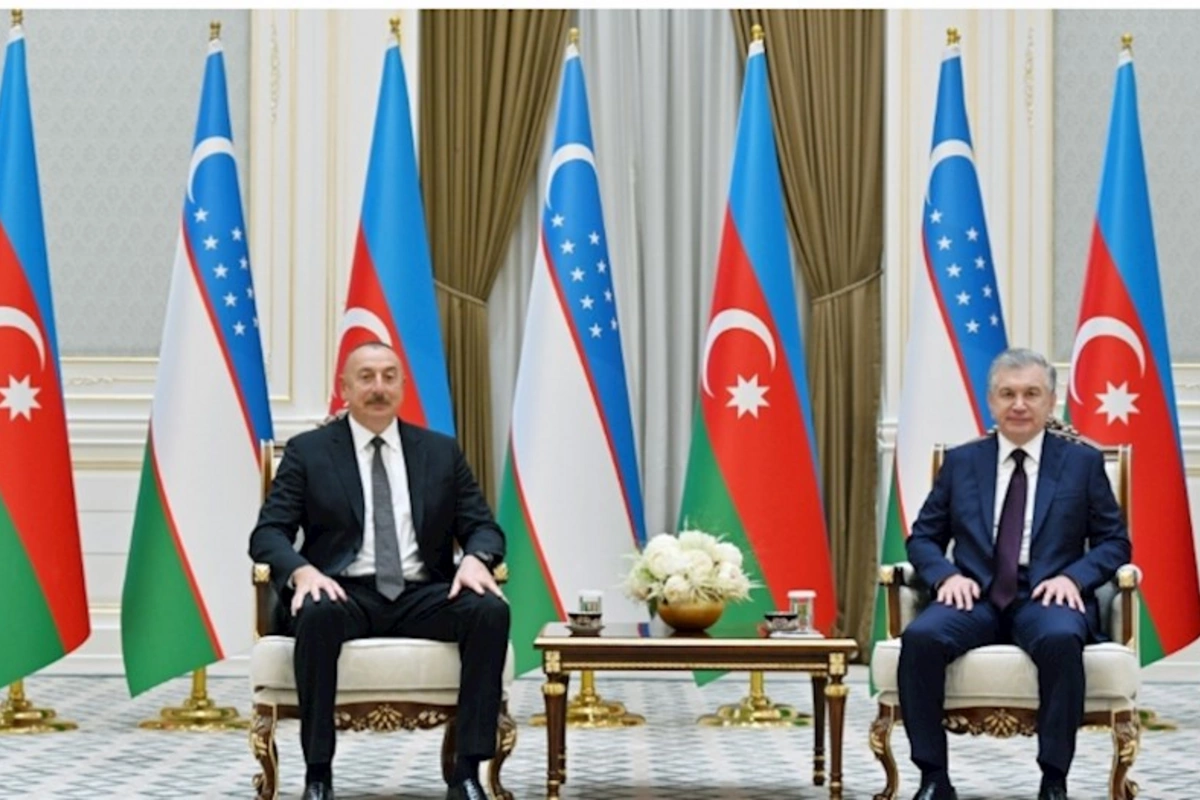 Daşkənddə Azərbaycan və Özbəkistan prezidentlərinin məhdud tərkibdə görüşü başladı