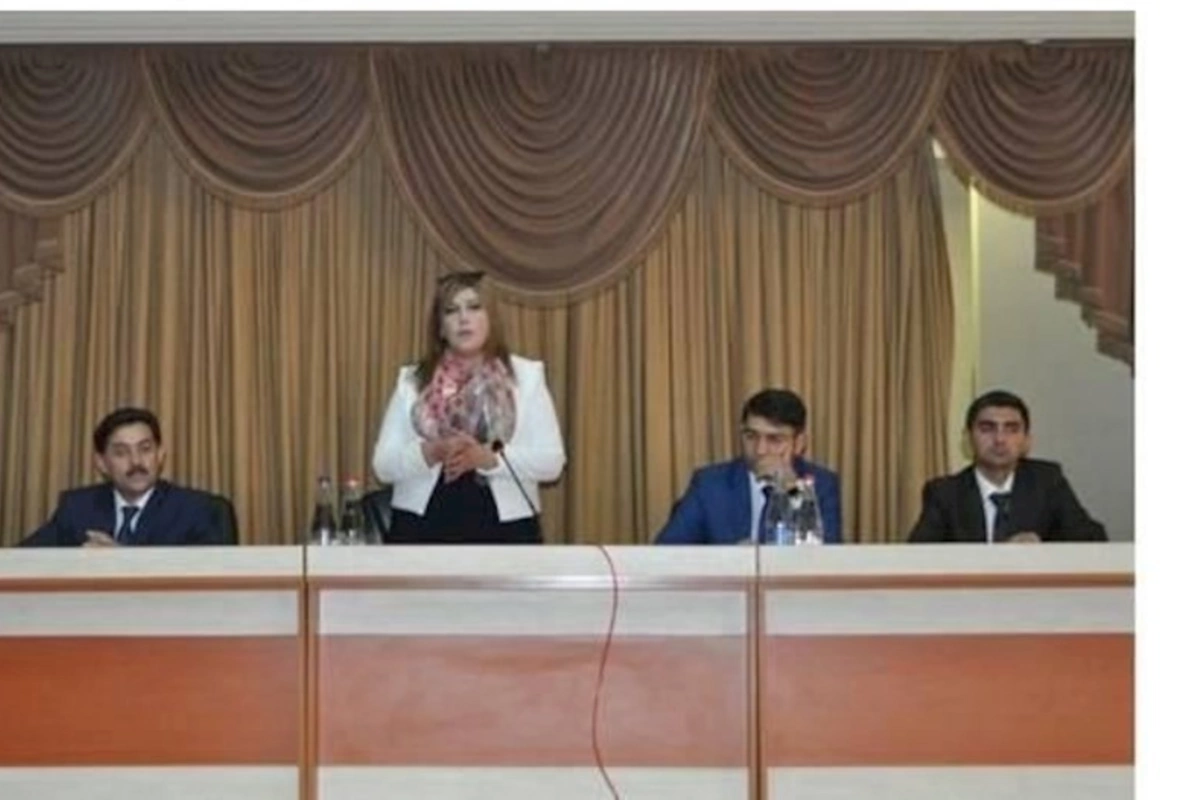 İcra başçısının xanım müavini işdən çıxarıldı
