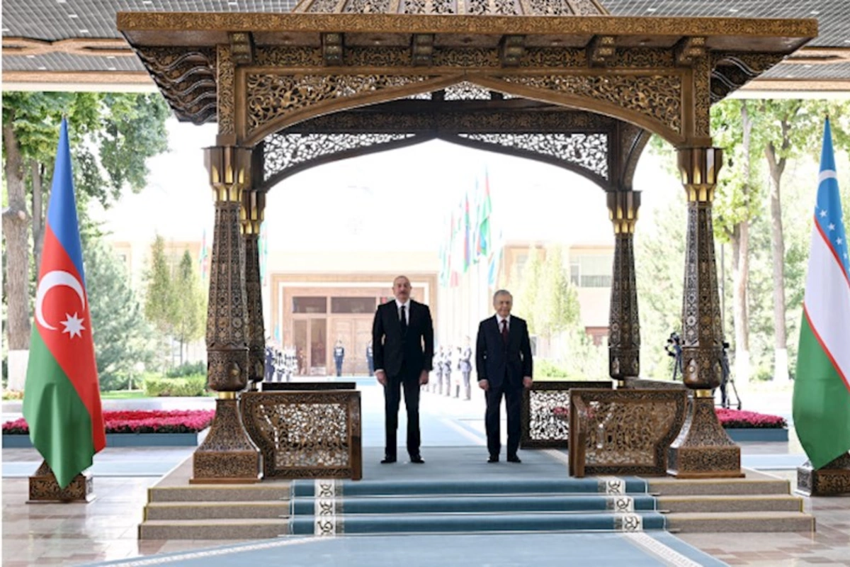 Prezidentlərin işgüzar dairələrin nümayəndələri ilə görüşü KEÇİRİLİR