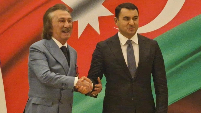 Daşkənddə Azərbaycan və Özbəkistan sənətçilərinə fəxri adlar təqdim olundu — FOTOLAR