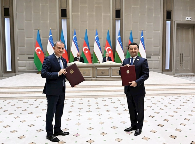 Azərbaycan və Özbəkistan arasında bu sənədlər imzalandı — FOTOLAR Azərbaycan və Özbəkistan arasında bu sənədlər imzalandı — FOTOLAR