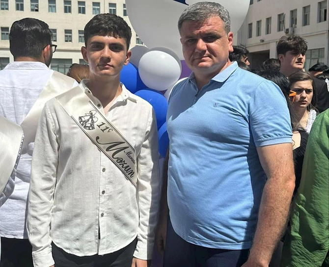 Tələbə adı qazanan JURNALİST ÖVLADLARI