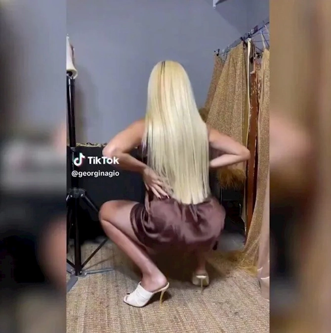 Ronaldonun arvadının TikTok payalşımı qalmaqal oldu — FOTO