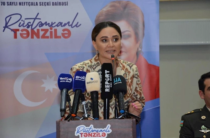 Tənzilə Rüstəmxanlının seçicilərlə möhtəşəm görüşü: Neftçala üçün birlikdə — FOTO