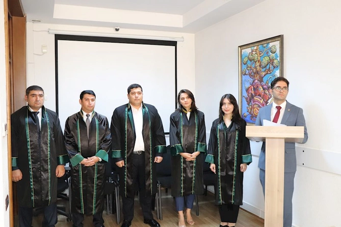 Vəkillər Kollegiyası Rəyasət Heyətinin növbəti iclası keçirilib — FOTOLAR