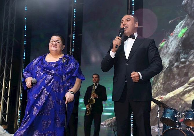 “Yay Festivalı” bağlanış konserti izdihamla keçdi — FOTOLAR (VİDEO) “Yay Festivalı” bağlanış konserti izdihamla keçdi — FOTOLAR (VİDEO)