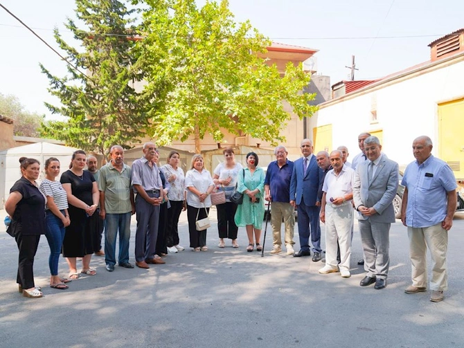 Xalq etimadının etibarlı ünvanı — FOTOLAR Xalq etimadının etibarlı ünvanı — FOTOLAR