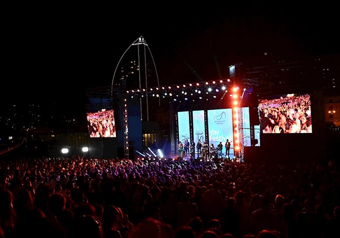 “Yay Festivalı” bağlanış konserti izdihamla keçdi — FOTOLAR (VİDEO) “Yay Festivalı” bağlanış konserti izdihamla keçdi — FOTOLAR (VİDEO)