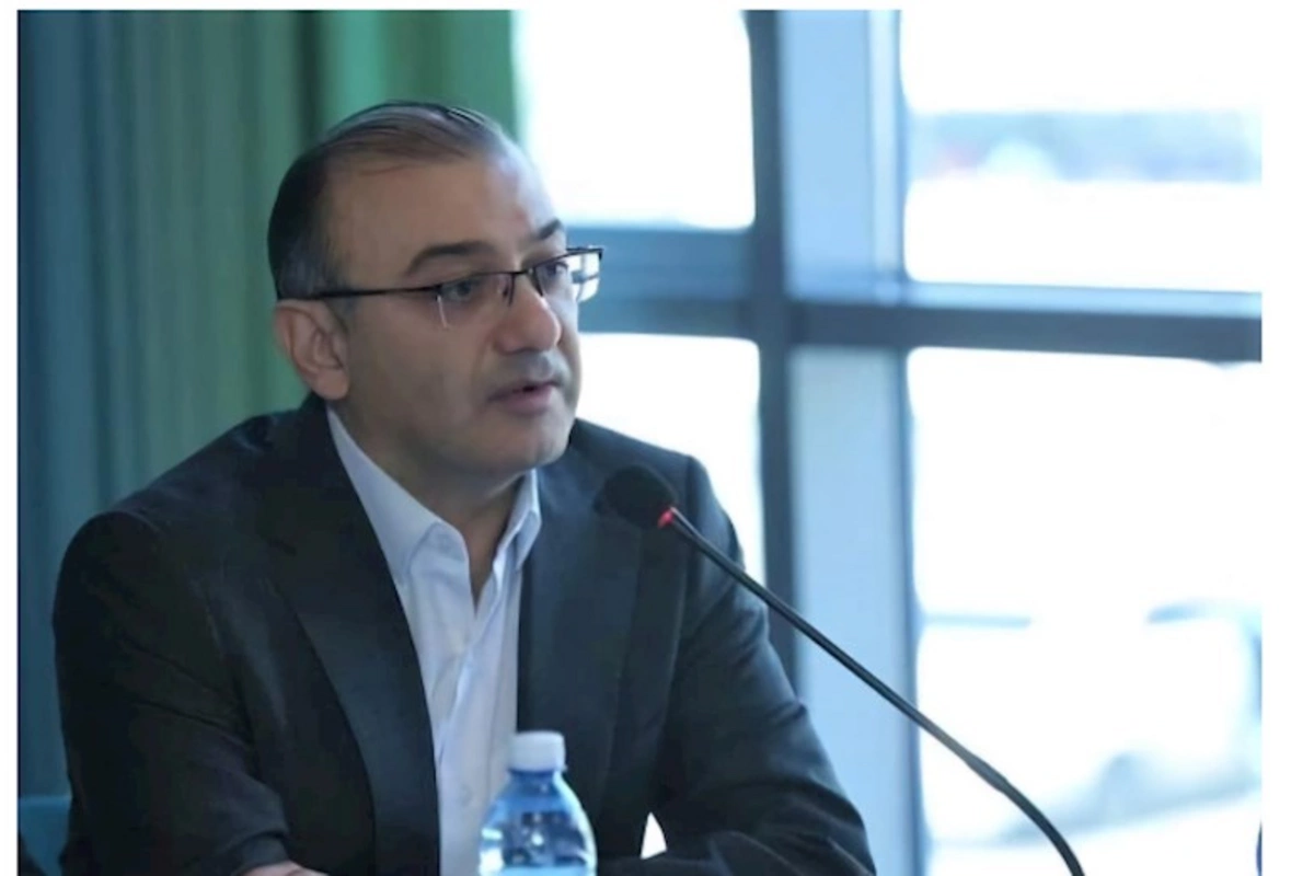 Bu sürücülər avtomobili eynək və ya kontakt linzaları ilə idarə etməlidirlər — AÇIQLAMA