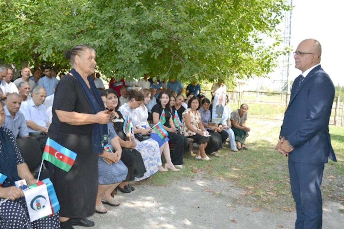 Elçin Mirzəbəyli Padar və Yenilik kəndlərində seçicilərlə görüşüb — FOTOLAR