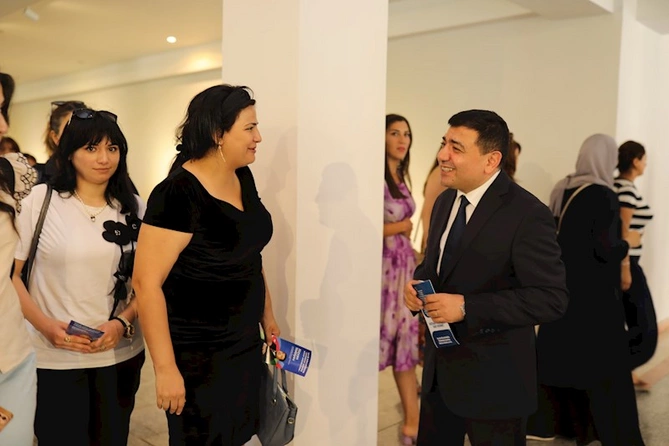 Məktəblərimizdə şagird-millət vəkili dialoqu... Məktəblərimizdə şagird-millət vəkili dialoqu...